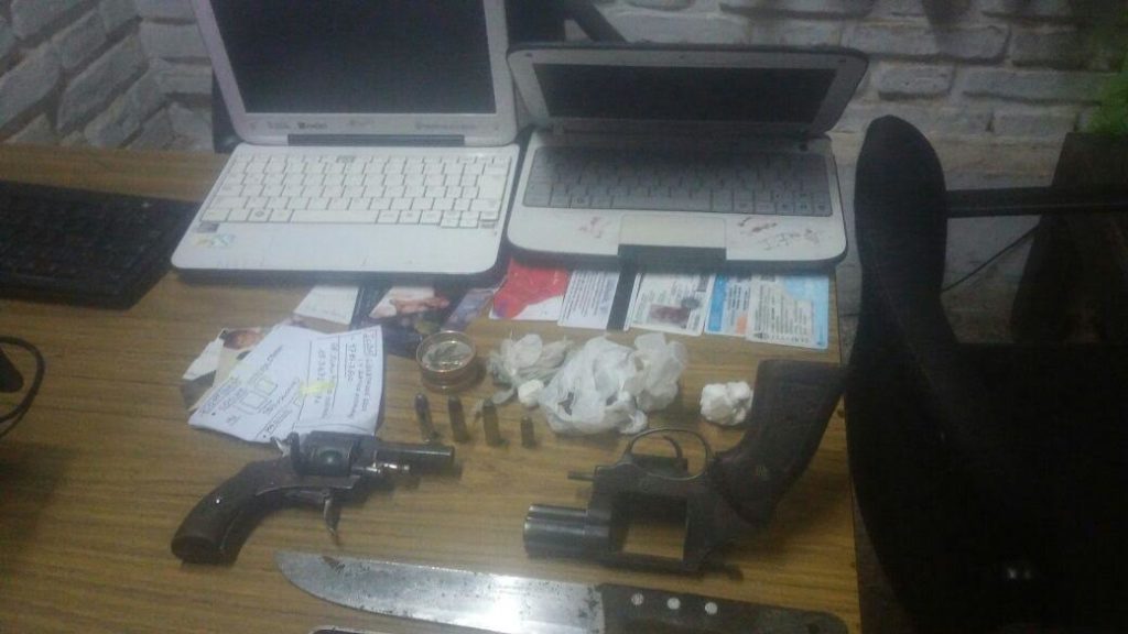 Operativos en las 5 localidades: 10 detenidos y secuestran armas, cocaína y vehículos