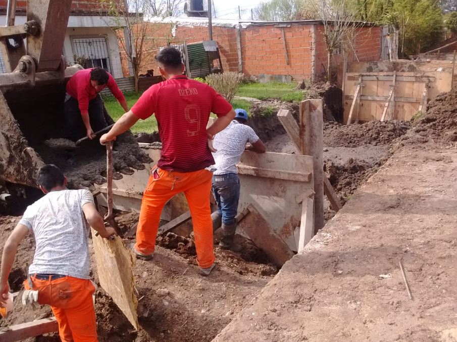 Continúan las obras hidráulicas para prevenir inundaciones en Garín y Matheu