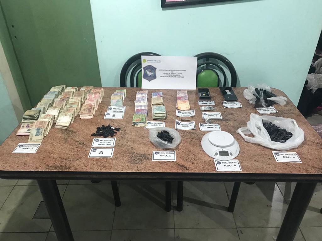 Megaoperativo antidrogas en Savio: 14 allanamientos, 10 detenidos y casi 1,5 kg de cocaína incautada
