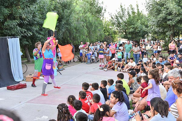 Continúan las actividades culturales y recreativas de la Municipalidad durante el verano