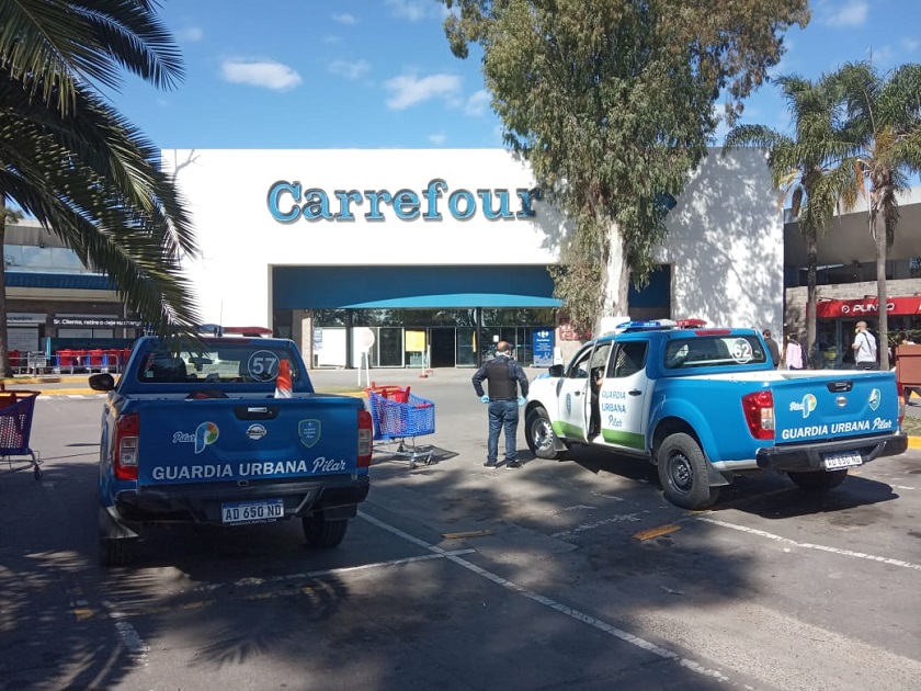 Detectan un nuevo caso de coronavirus en el supermercado Carrefour de Pilar