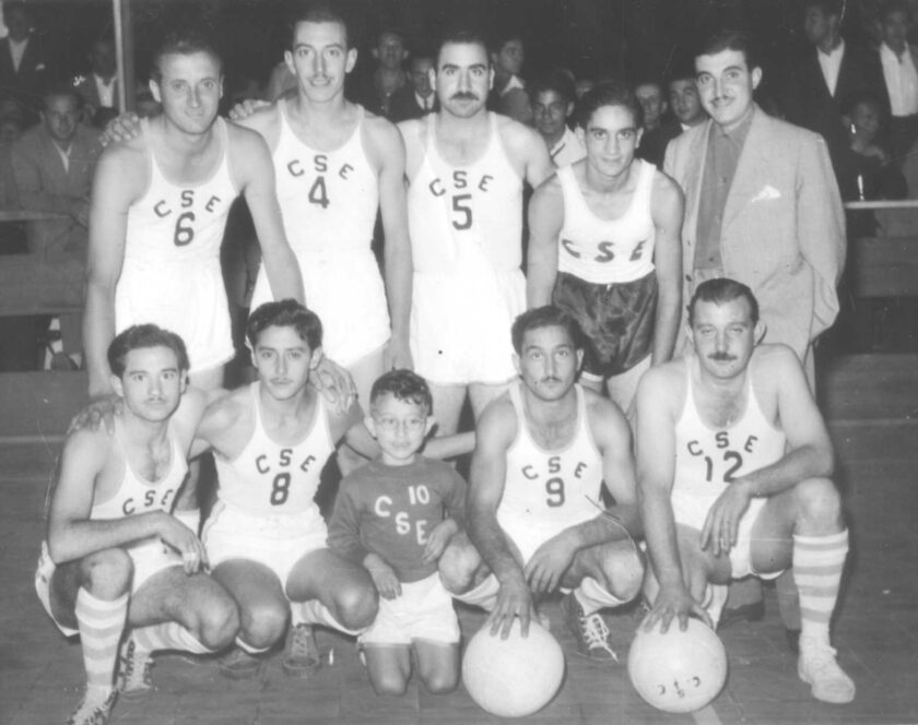 Un recordado equipo de básquet del Club Sportivo Escobar